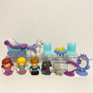 Chunky Toddler Playset Dollhouse Figures Princess Horse Carriage Prince Cat Dog